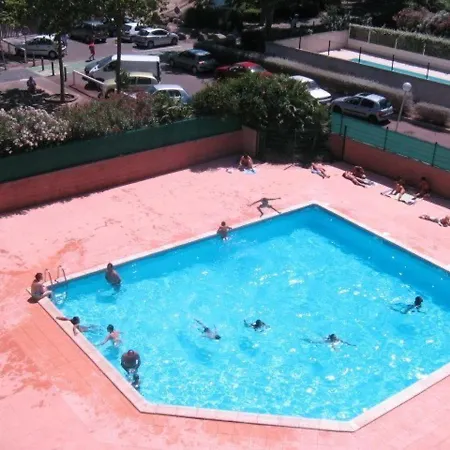 Appartement Cap D'Agde, 3 Pieces, 6 Personnes - Fr-1-723-90 آجد