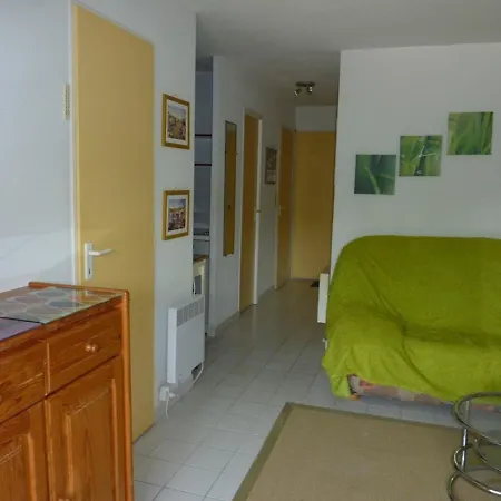 Appartement Cap D'Agde, 3 Pieces, 6 Personnes - Fr-1-723-90 آجد